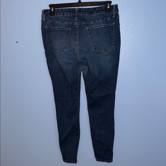 NYDJ Skinny Women's Blue Jeans - size 12. G - Picture 4 of 5